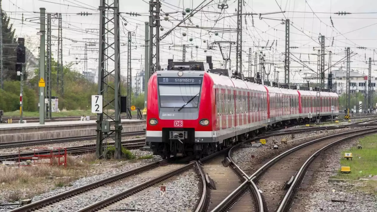 München: Lokführer irrt sich im Bahnhof – und dreht einfach um