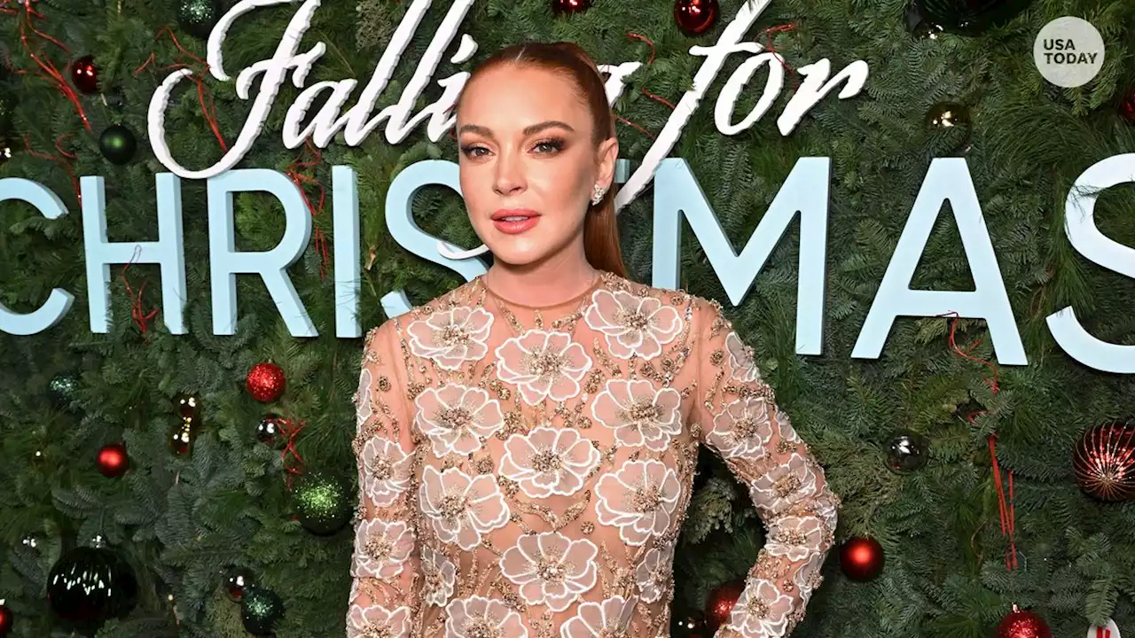 Lindsay Lohan's 'Falling for Christmas' has 'Mean Girls' nod, Jonathan Bennett's approval