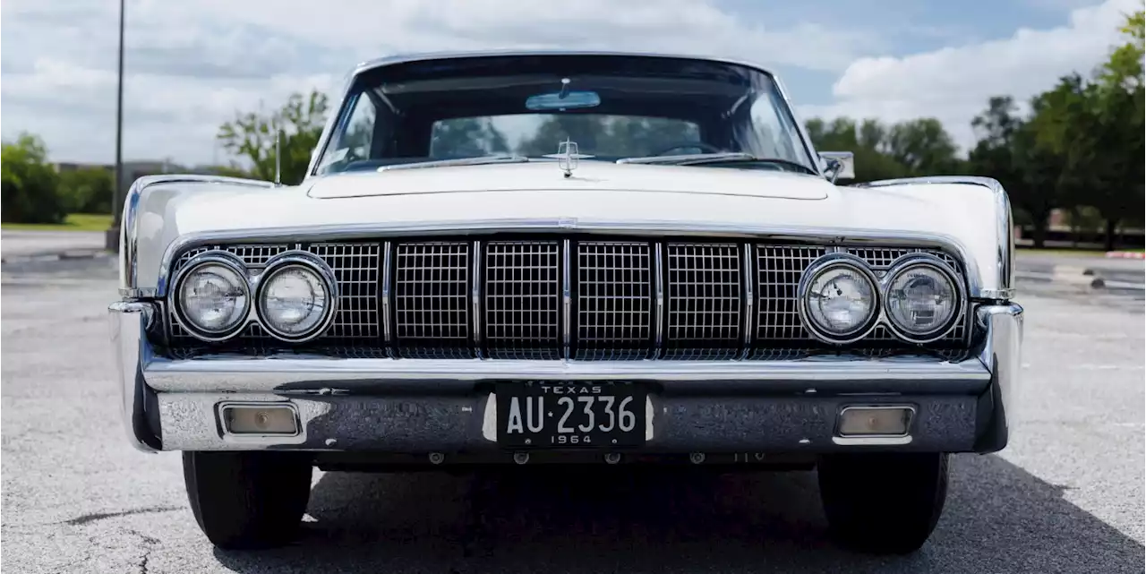 LBJ's 1964 Lincoln Continental Convertible Is Our Bring a Trailer Auction Pick of the Day