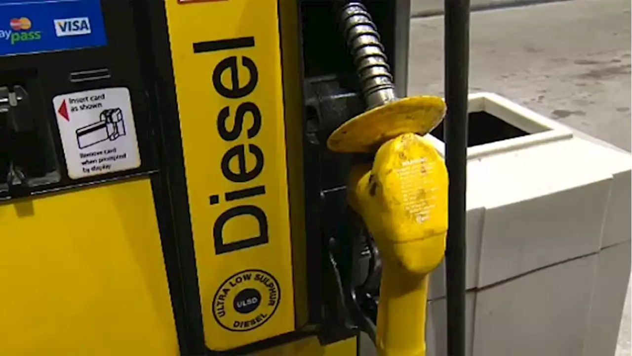 Experts say low diesel supply means Canadians are 'going to pay'