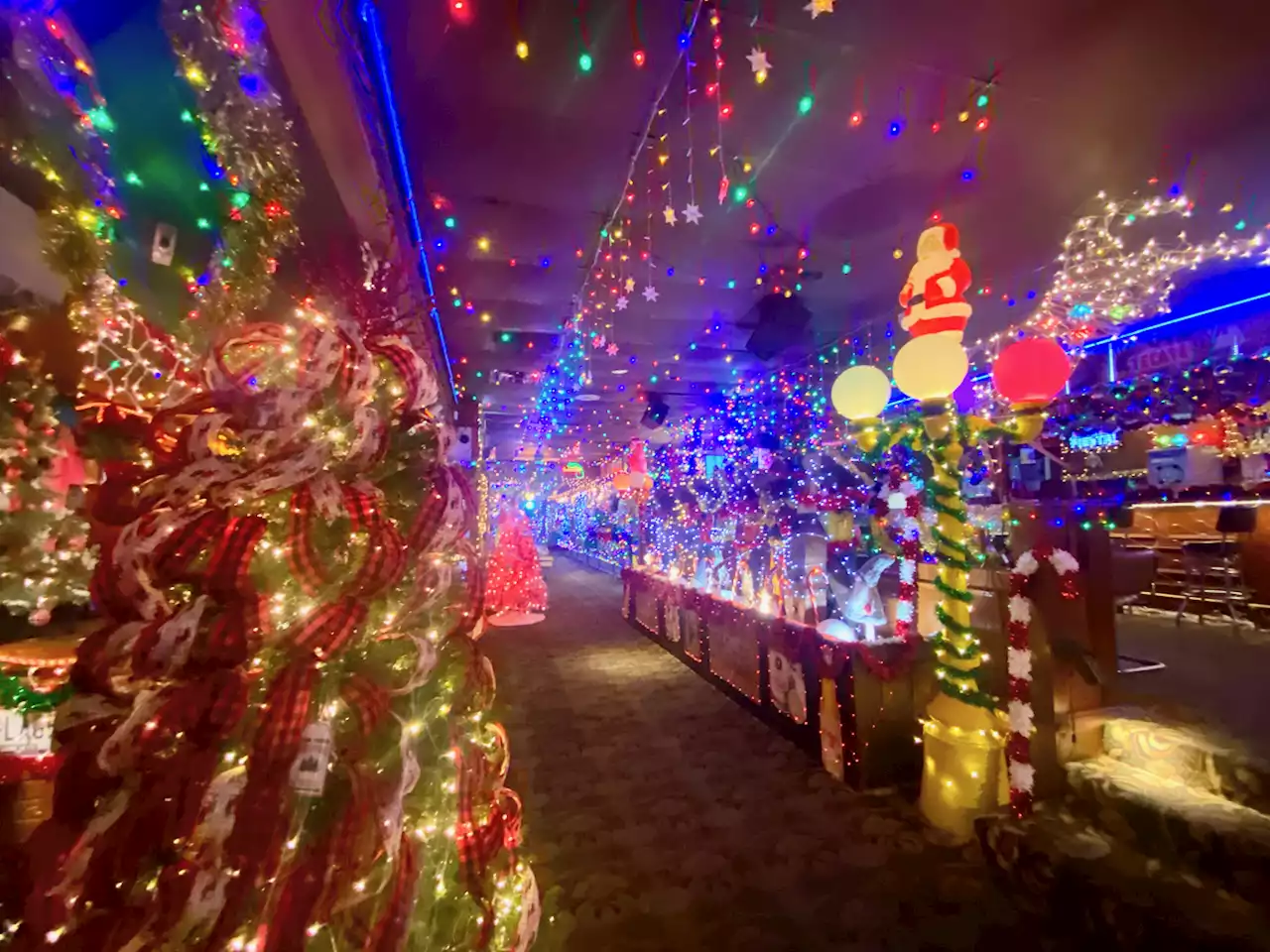 The Tex-Mex Christmas-Light Institution, Campo Verde, Gets a Reboot (And Dusted)