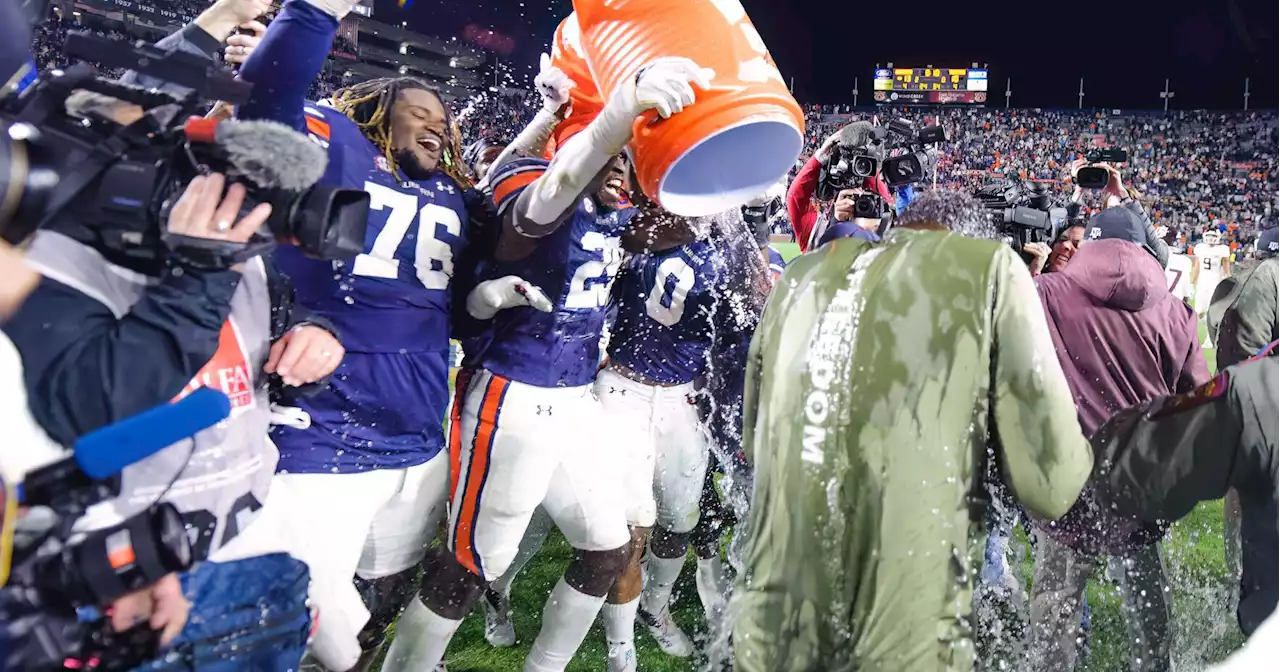 Auburn interim coach Cadillac Williams assures: 'We're gonna be OK'