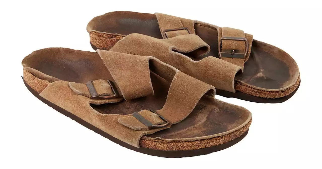 Someone just paid more than $200,000 for Steve Jobs' old Birkenstocks