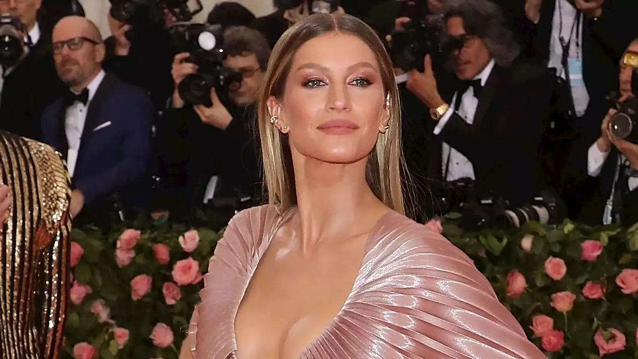 Gisele Bündchen Has Dinner With Joaquim Valente: Here's What We Know