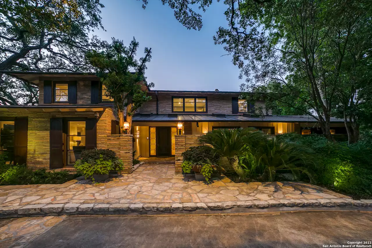 For $2.7 million, ‘one of the most livable luxury homes’ in Terrell Hills