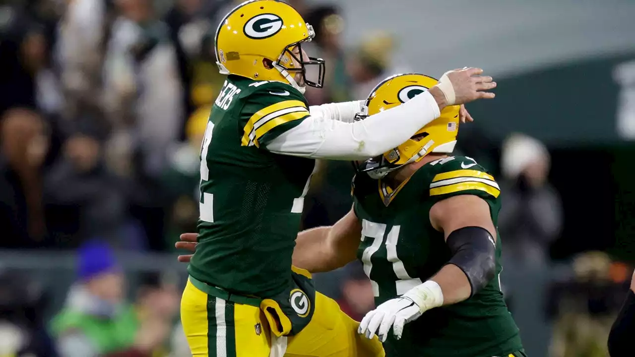 Aaron Rodgers, Christian Watson connect for 3 touchdowns to end Packers' losing streak