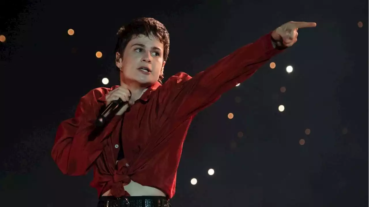 Christine and the Queens devient Redcar : changer de nom, refrain connu et osé en musique