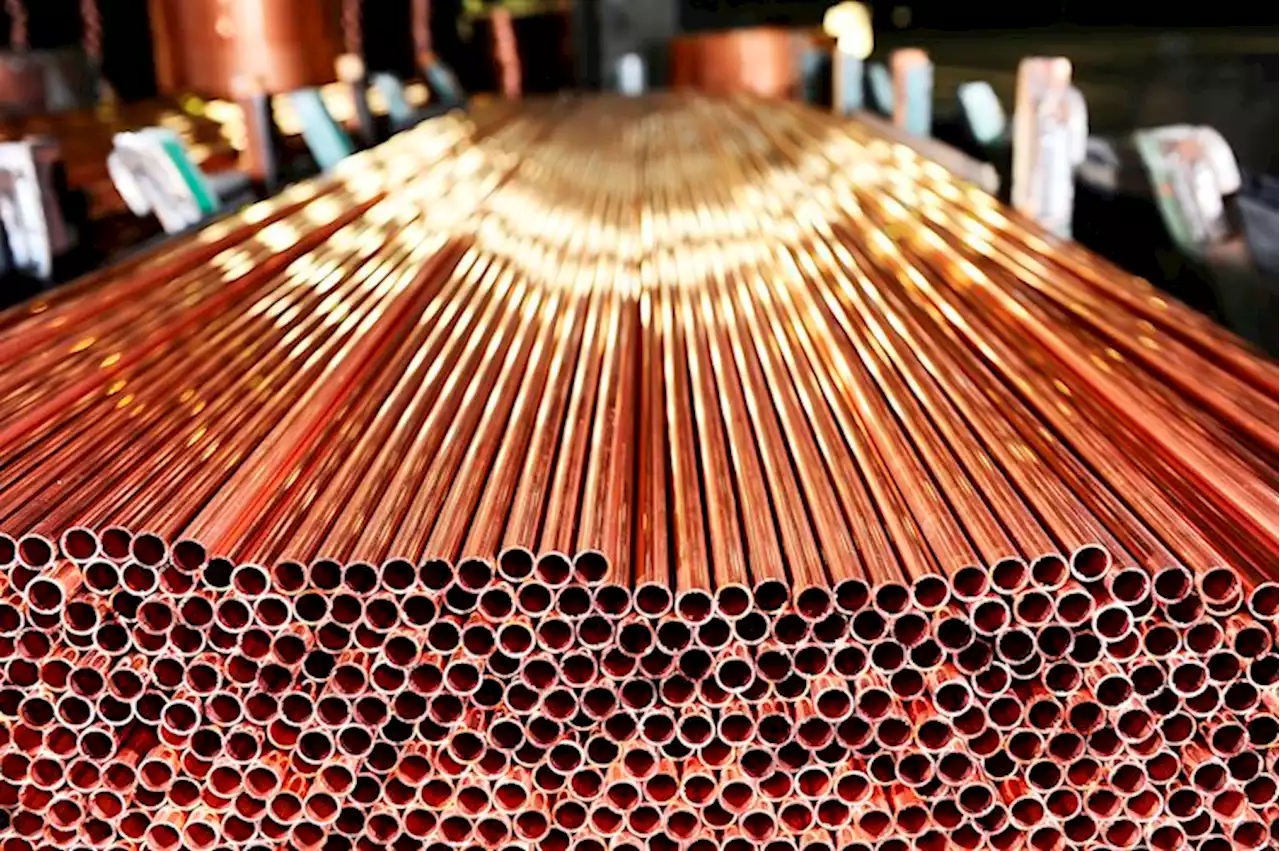 Copper retreats from five-month high as Fedspeak, cautious mood favor US Dollar