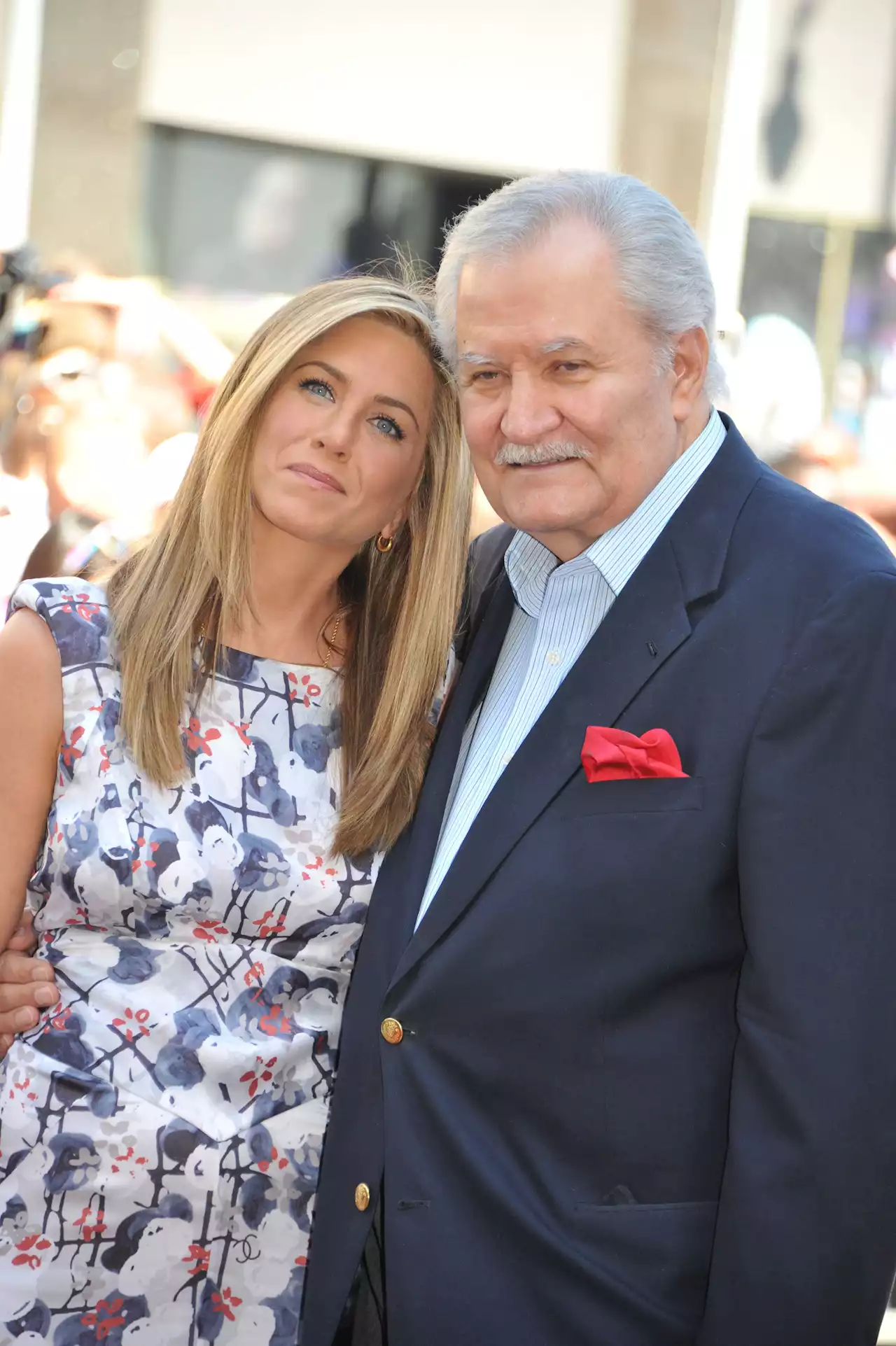 Jennifer Aniston Pays Tribute Following The Death Of Her Father, Fellow Actor John Aniston