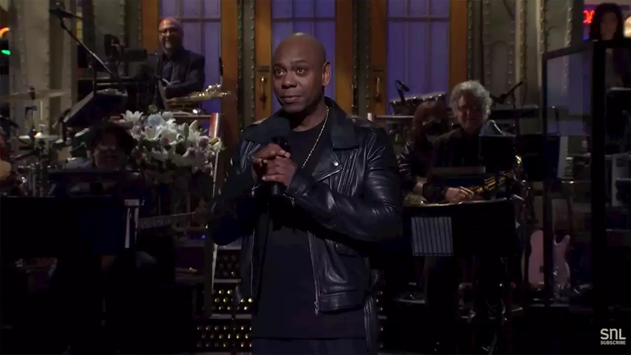 Dave Chappelle Riffed on Kanye's Antisemitism in 'SNL' Monologue, Drawing Mixed Reactions