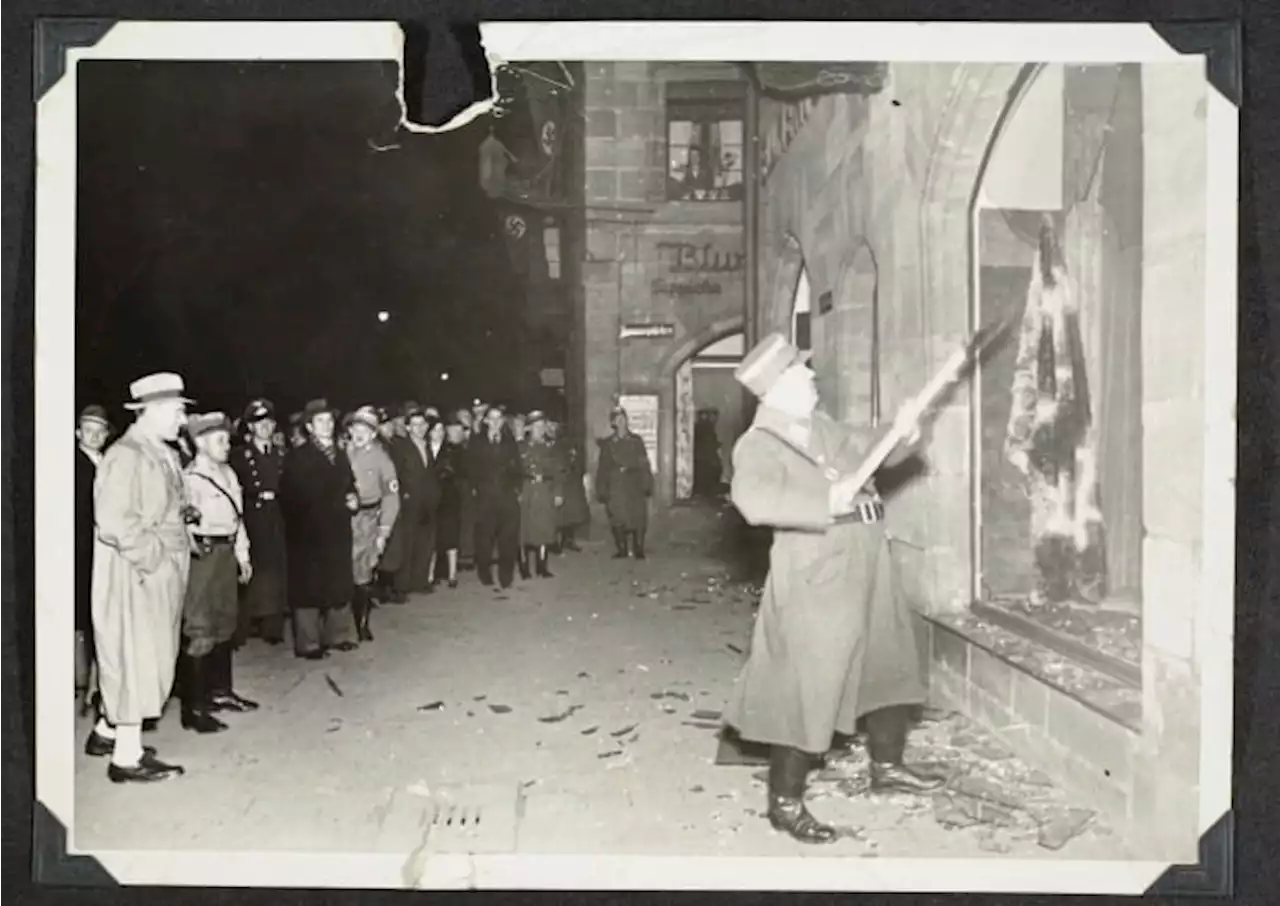 Holocaust memorial: Kristallnacht photos were already seen