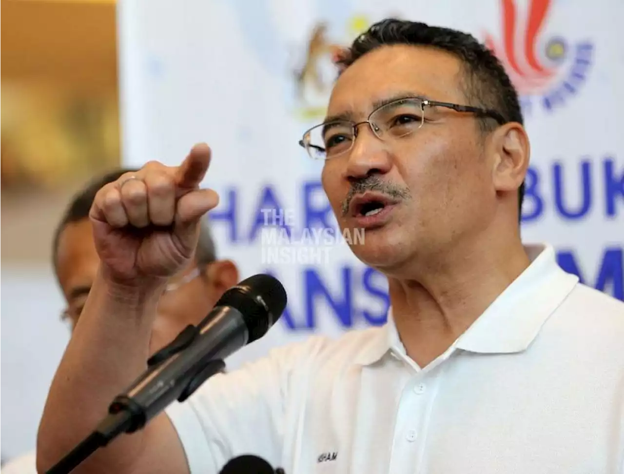 Hishammuddin seru warga ATM keluar undi awal esok | The Malaysian Insight