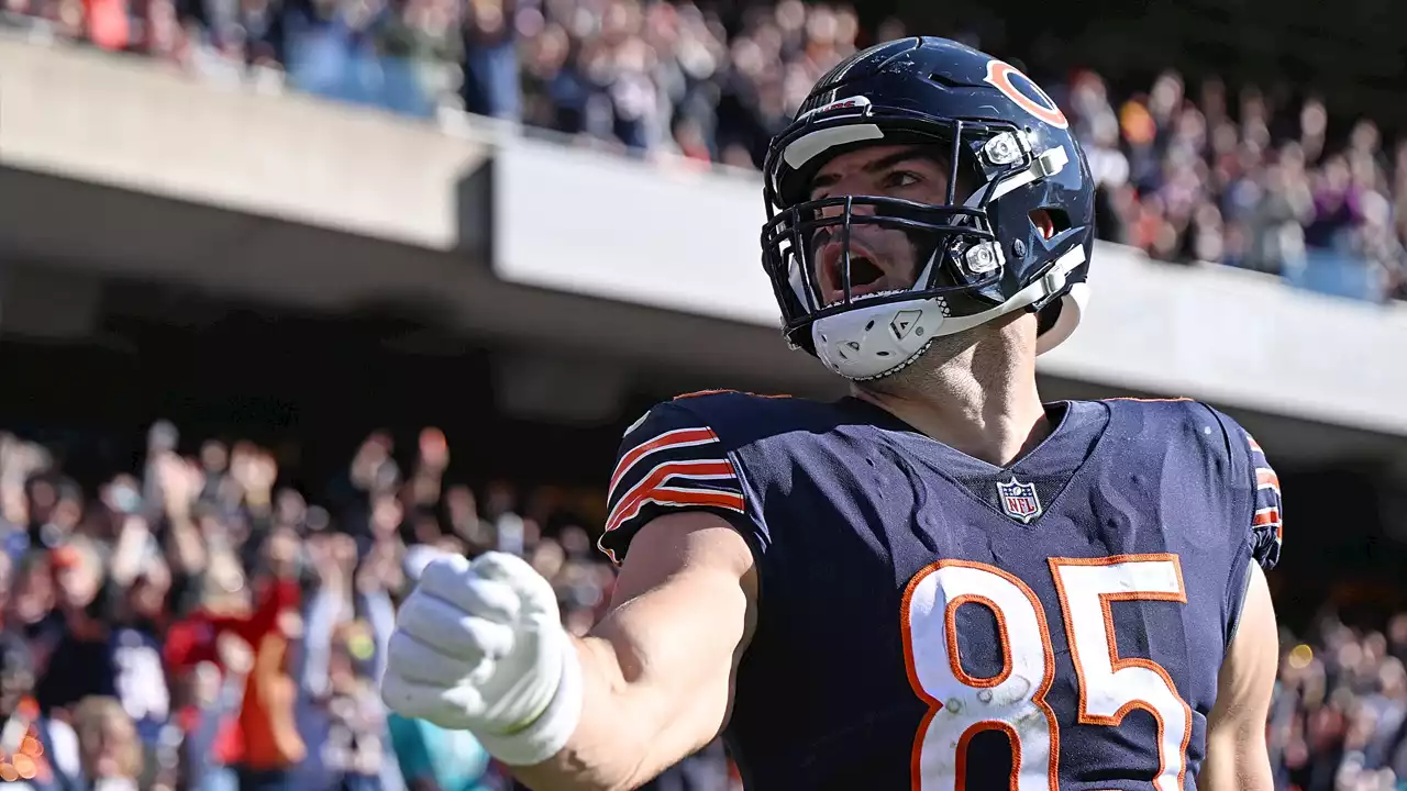 Kmet First Bear With Consecutive 2-TD Reception Weeks Since 1964