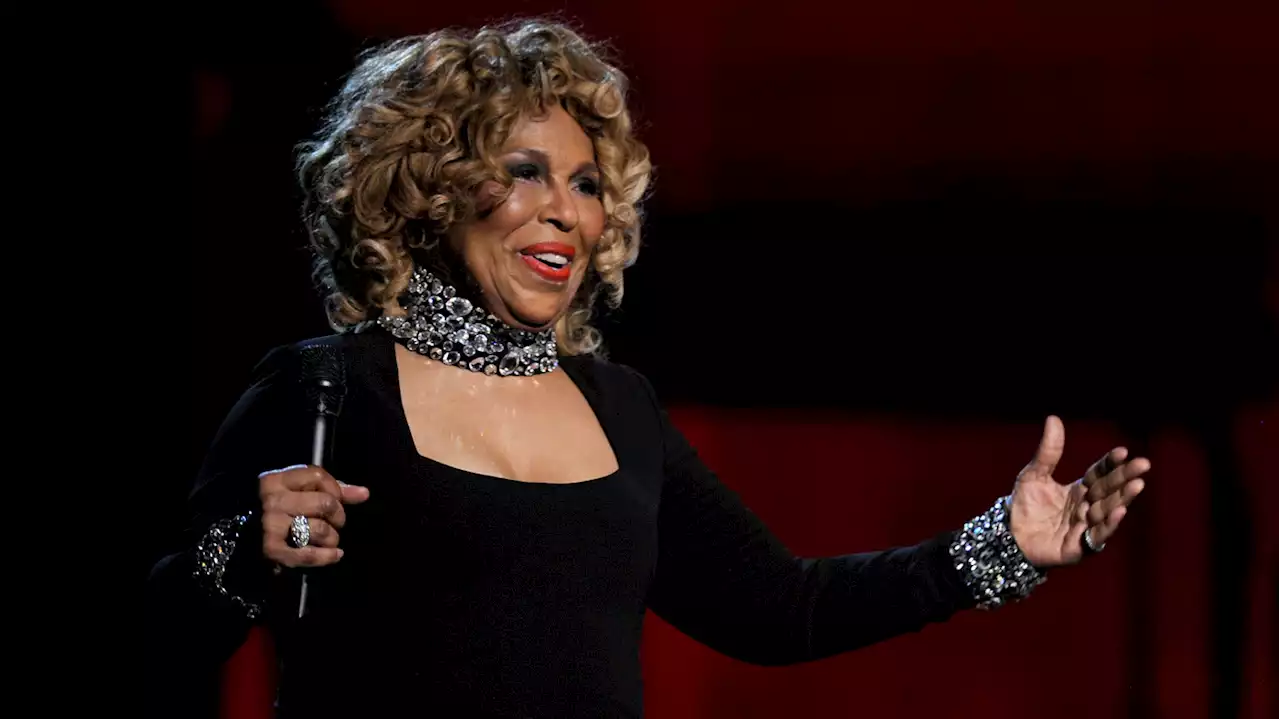 Roberta Flack announces she has ALS