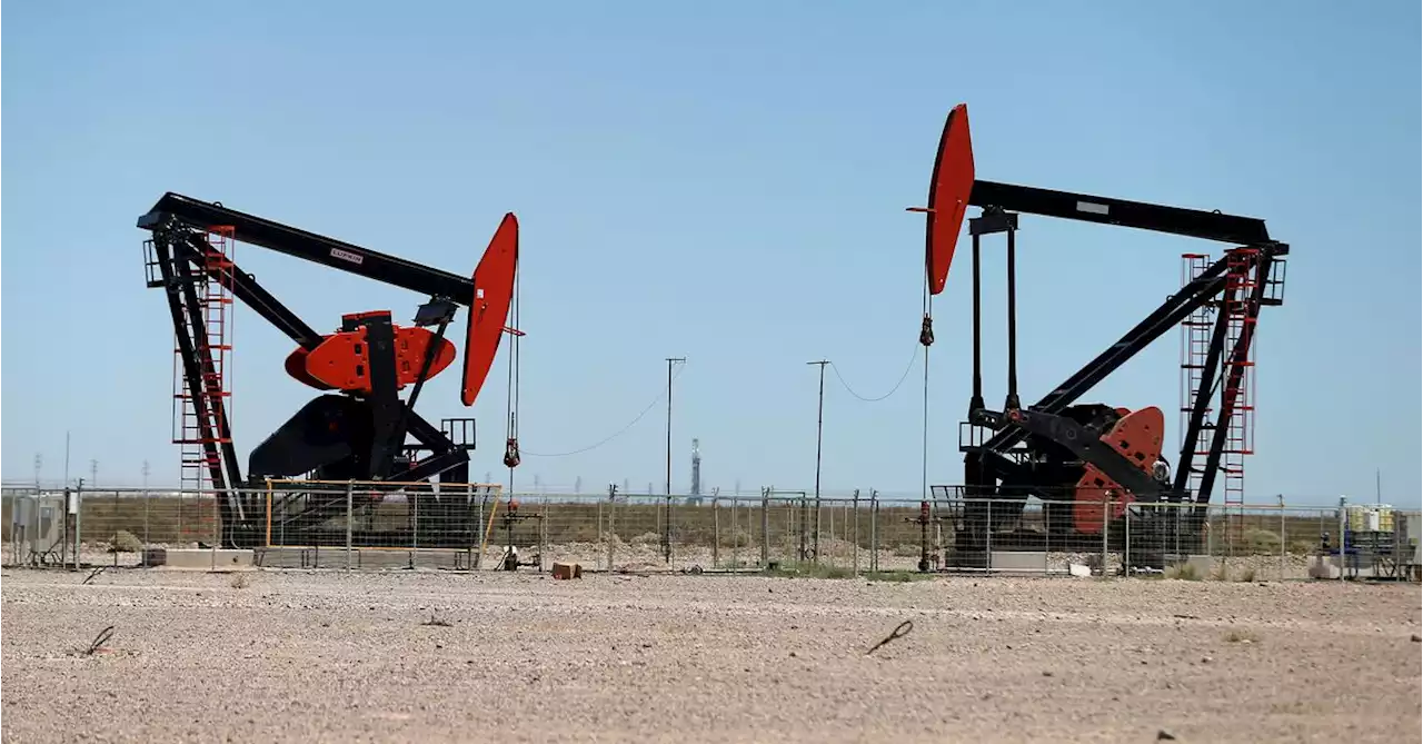 Oil prices extend gains on China demand hopes