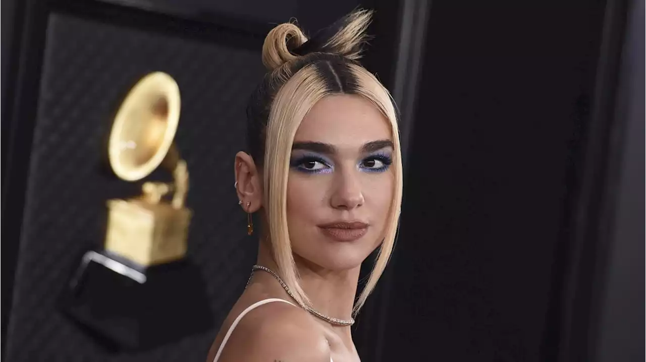 Promi News: Dua Lipa würde nicht bei WM in Katar singen