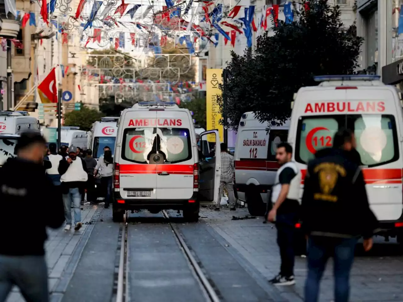 Four killed, 38 wounded in deadly blast rocking busy central Istanbul avenue, cause unknown