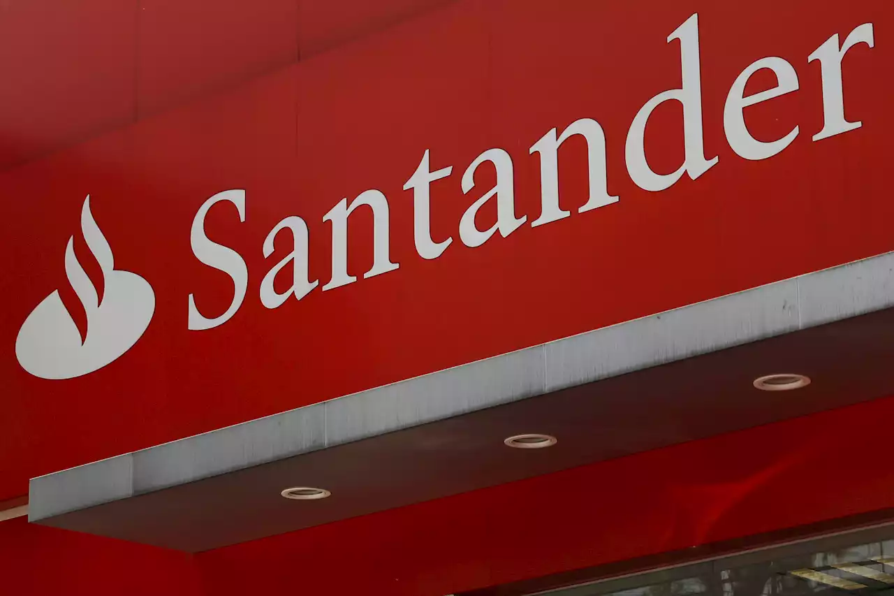 Santander down leaving thousands locked out of online banking and app