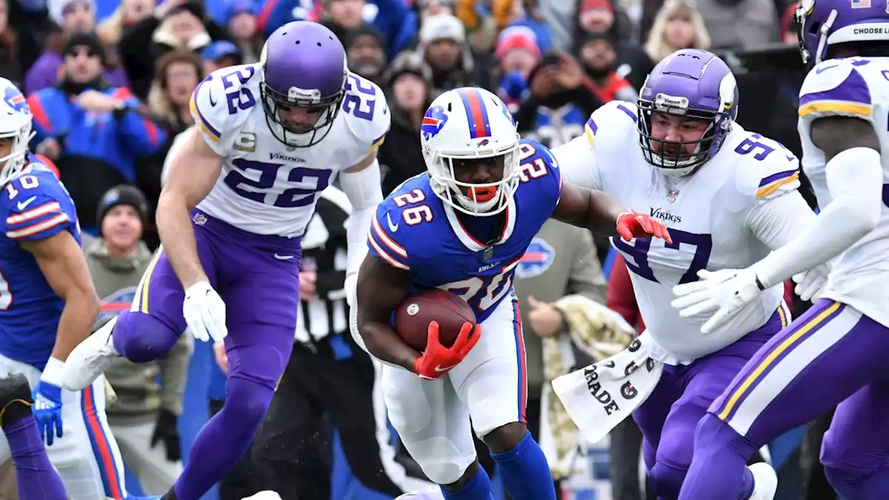 NFL Week 10 scores: Vikings upset Bills in OT thriller; Aaron Rodgers leads Packers comeback