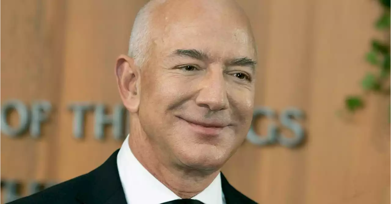 Jeff Bezos says he’ll give away the majority of his wealth in his lifetime