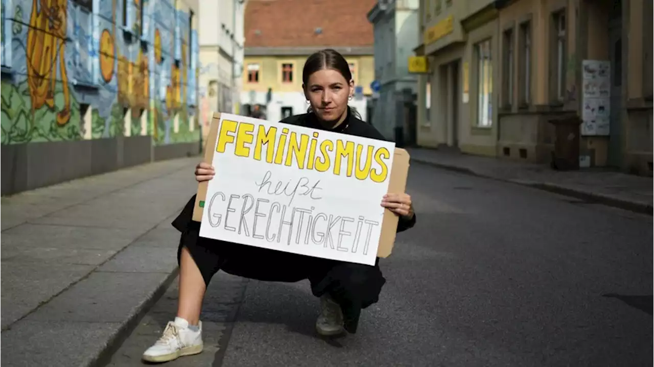 Feministische Politik: Grünen-Politikerin will Perspektive junger Frauen stärken