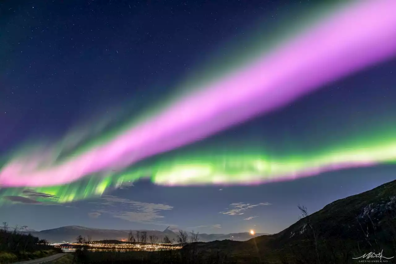 Crack in Earth's magnetic field triggers extremely rare pink auroras witnessed in Norway