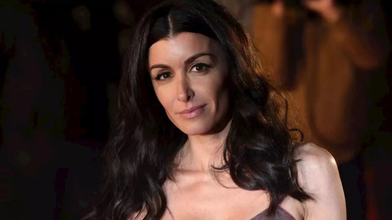 Jenifer a 40 ans : retour sur ses looks les plus canons (Photos)