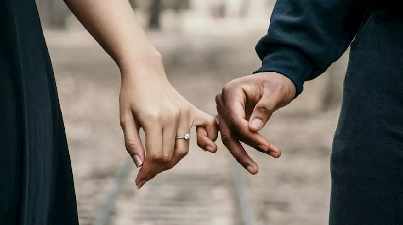 Early pandemic sees largest recorded drop in number of new marriages: StatCan data