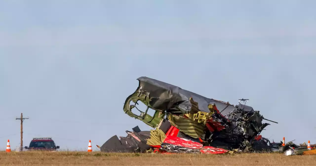 Video: Officials give update after Dallas air show plane crash