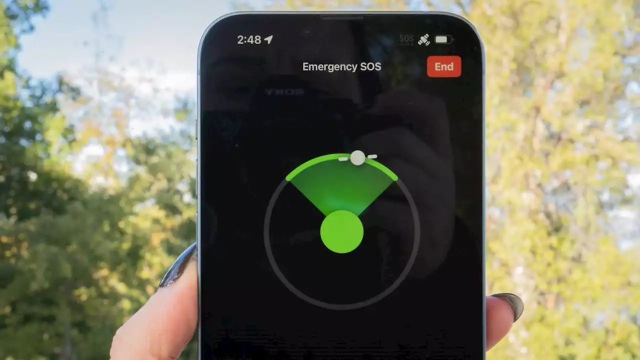 What It's Like to Use Apple's Emergency SOS Feature