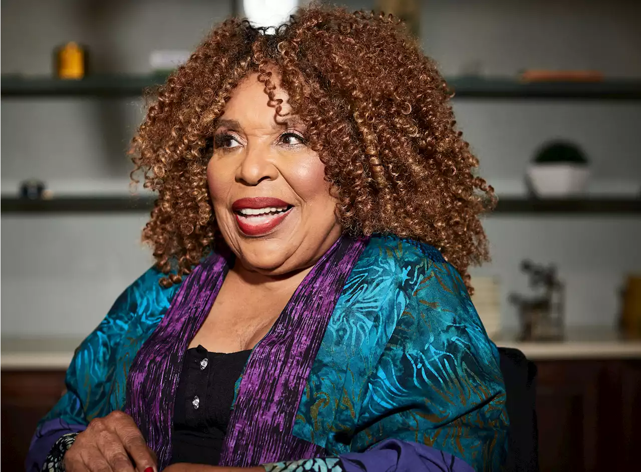 Roberta Flack Has ALS, Rep Says It's Now ‘Impossible To Sing’