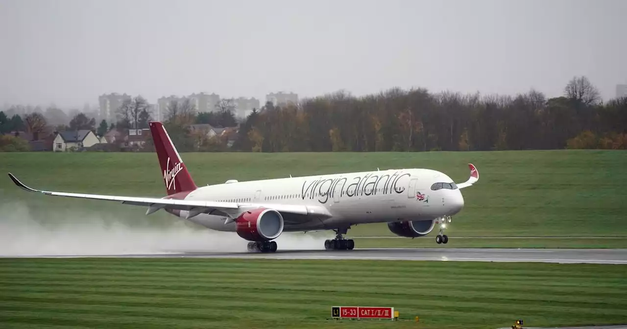 England head for the World Cup in Qatar on plane called ‘Rain Bow’