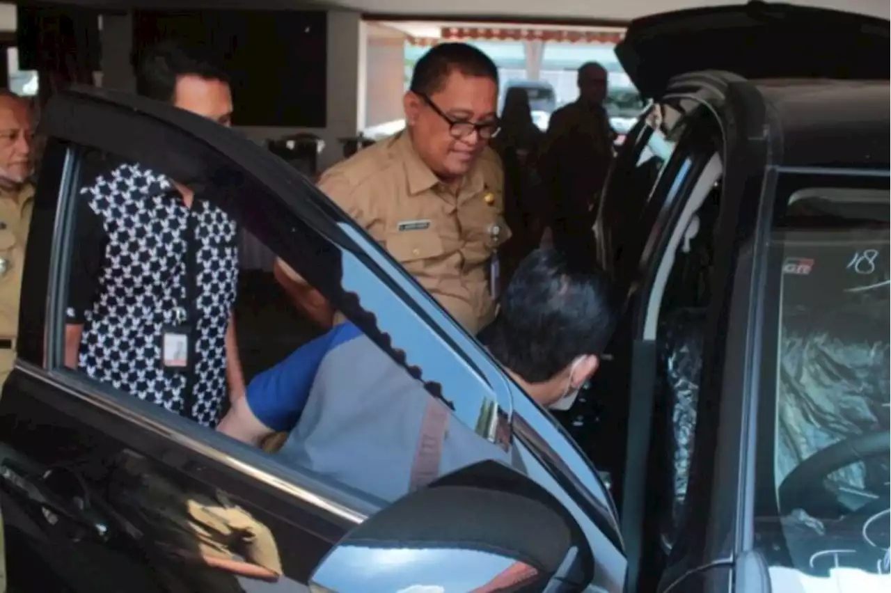 Lebih Sip, 24 Camat di Probolinggo Dapat Mobil Dinas Baru