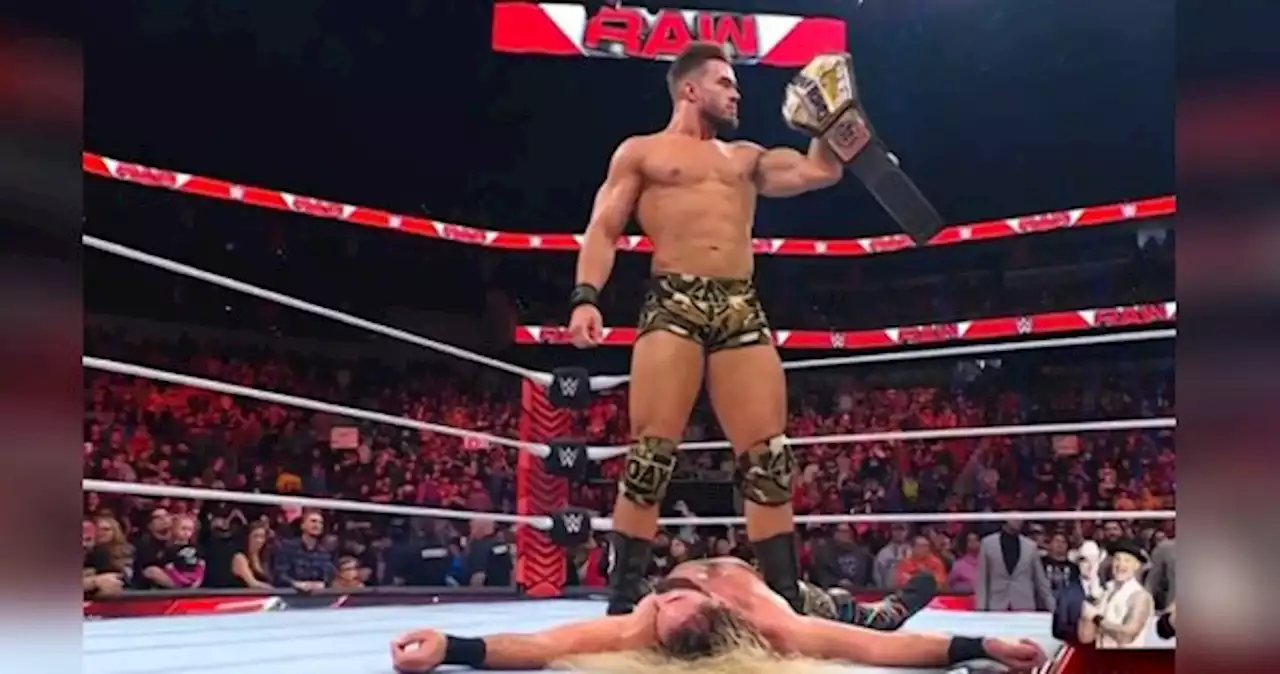 Seth Rollins retuvo Campeonato de los Estados Unidos