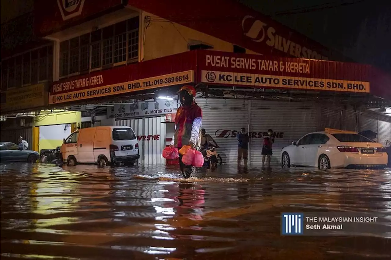 MetMalaysia issues flash flood warning for 4 states | The Malaysian Insight