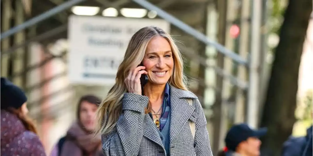 Sarah Jessica Parker looks chic and winter-ready in checked coat