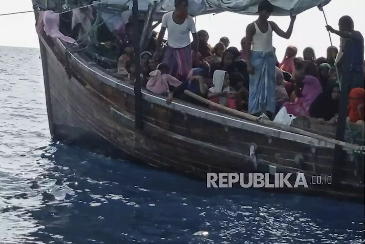 110 Pengungsi Rohingya Terdampar di Pesisir Aceh Utara |Republika Online