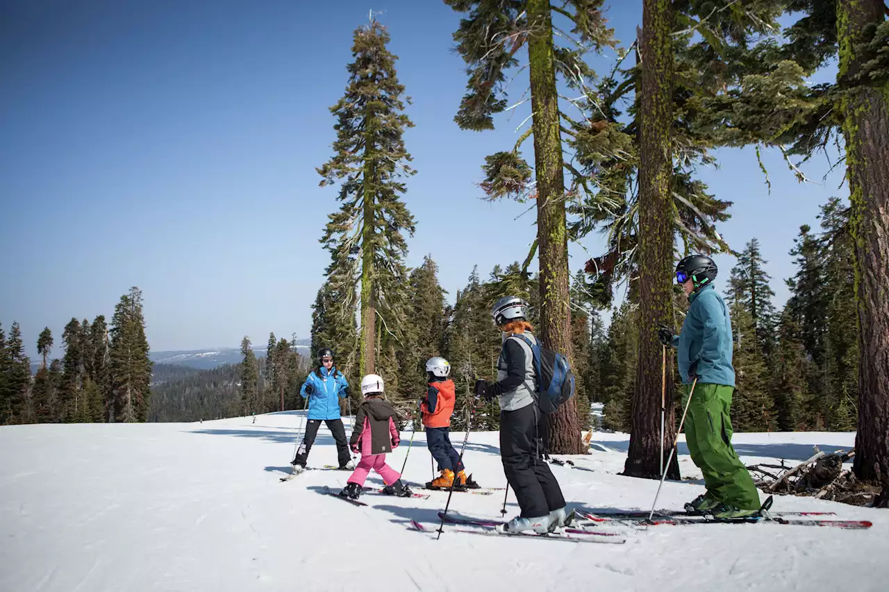 Yosemite is trying to lure visitors from rival Tahoe this winter