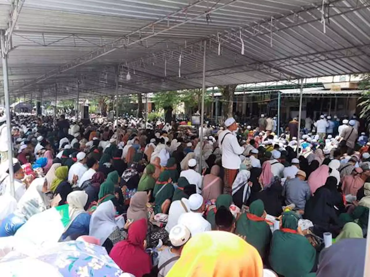 Haul Habib Ali Solo: Ribuan Orang Datang demi Obati Kerinduan pada Orang Saleh