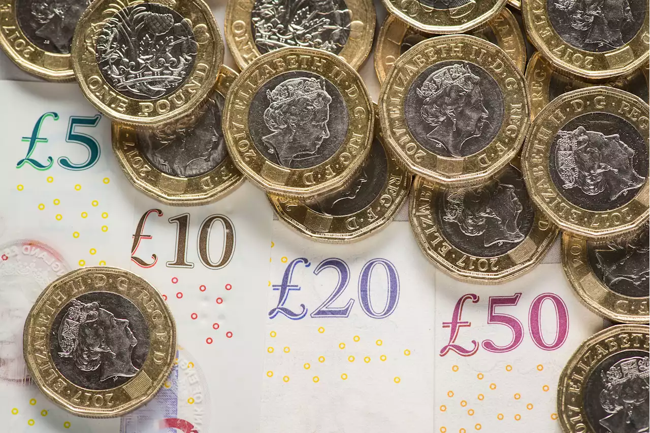 Millions of workers face pay cut as wages fall 2.7% - what it means for you