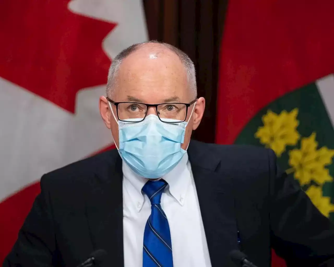 Ontario’s top doctor ‘strongly’ recommends masks, Alberta premier says don’t panic