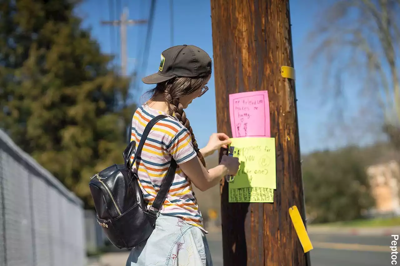 Elementary School Kids Offer Encouraging Words -- and a Pep Talk