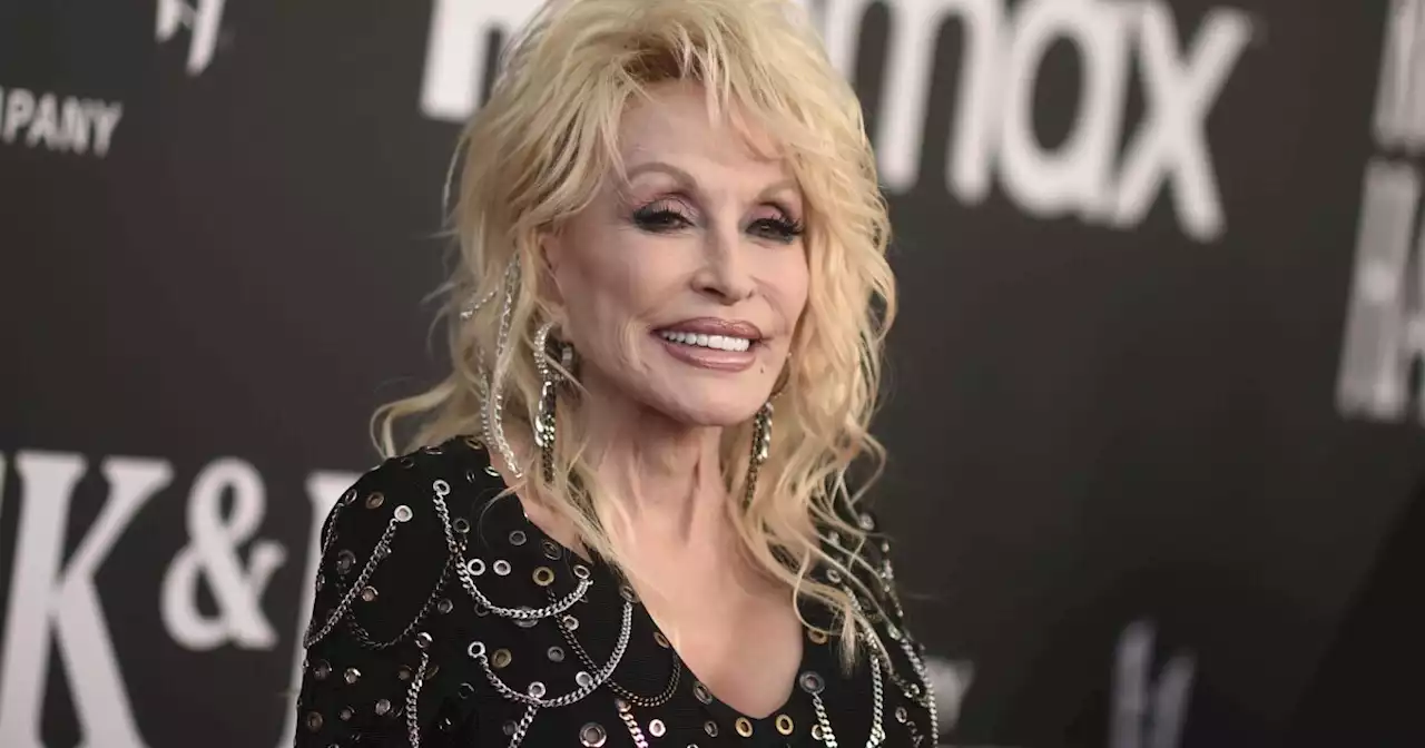 Jeff Bezos awards Dolly Parton $100 million to give to charity