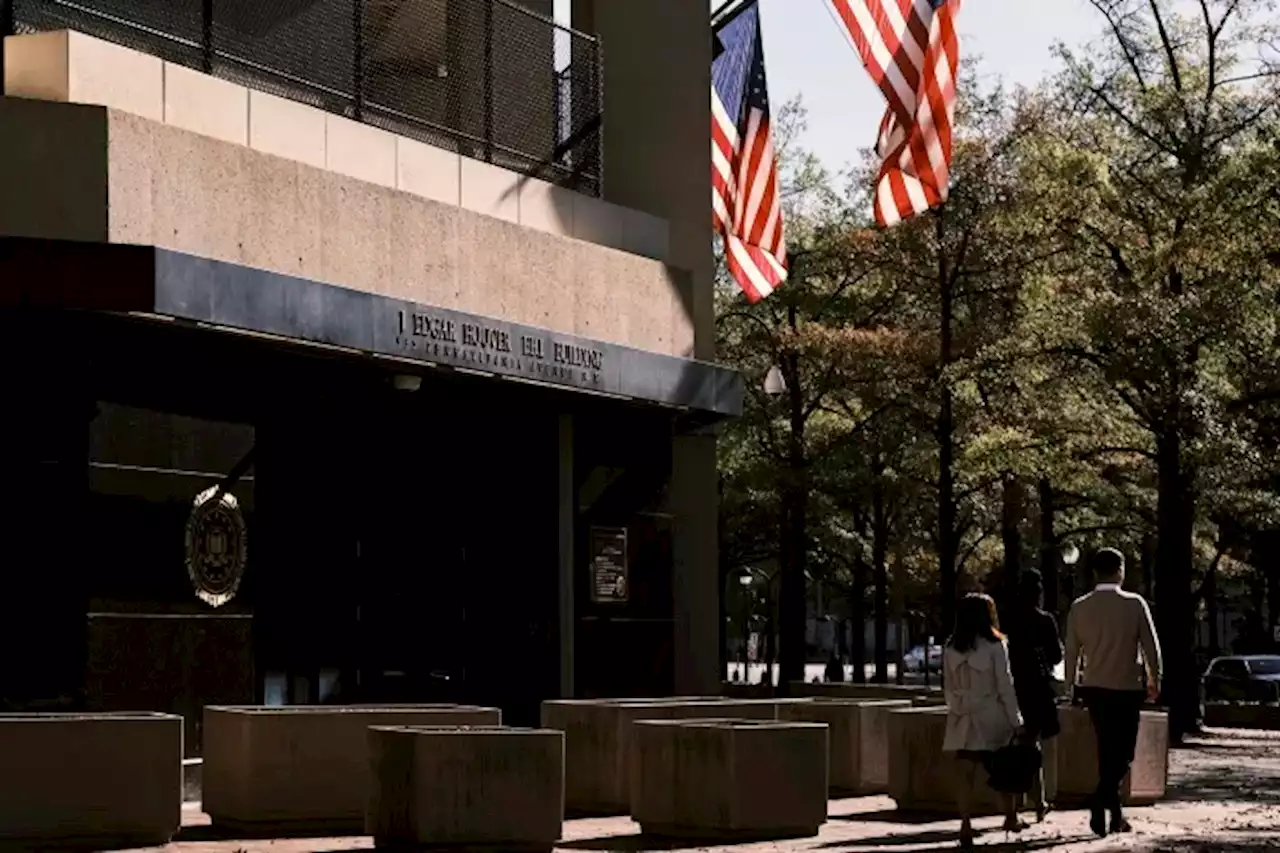 FBI Had Informants in Proud Boys, Court Papers Suggest