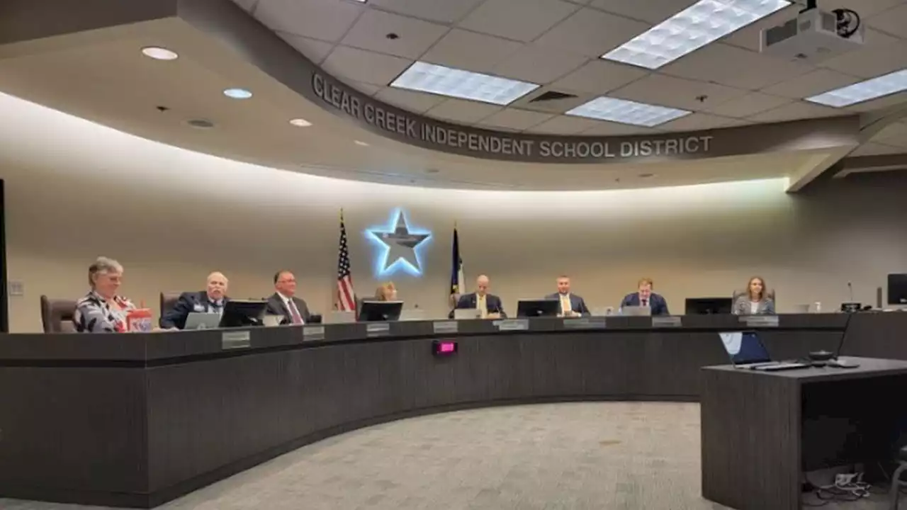 'We want students to chase their dreams': Clear Creek ISD votes to change class rank policy