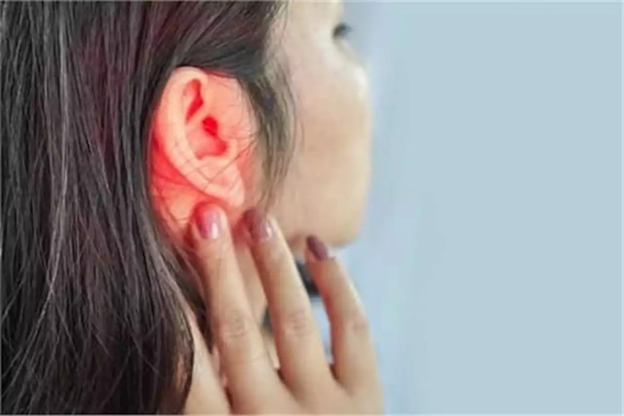 نصائح صحية.. ما هي أسباب الألم خلف الأذن اليمنى؟