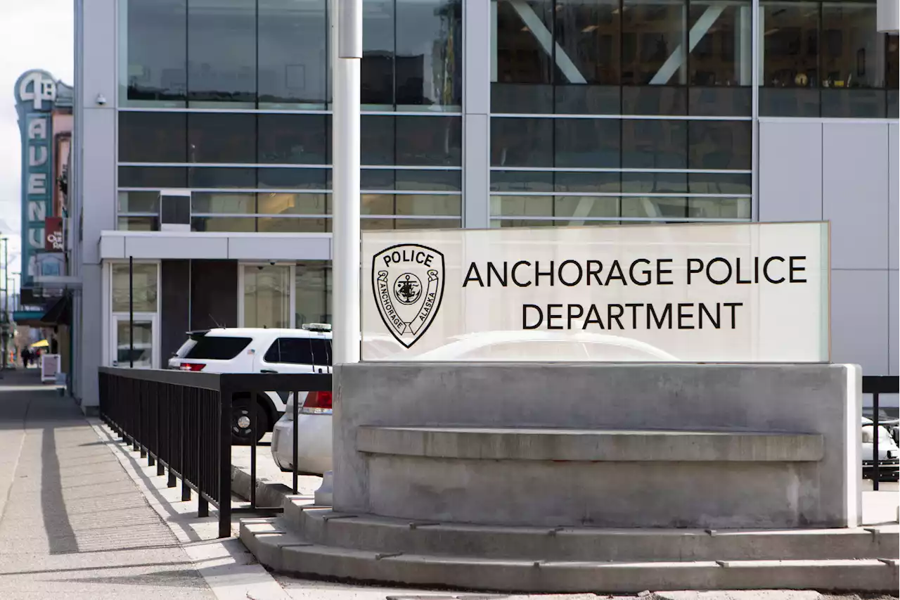 Anchorage police to start carrying overdose-reversing Narcan as early as next year