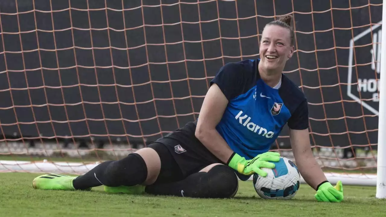 Almuth Schult kritisiert die WM in Katar und Probleme im Frauenfußball