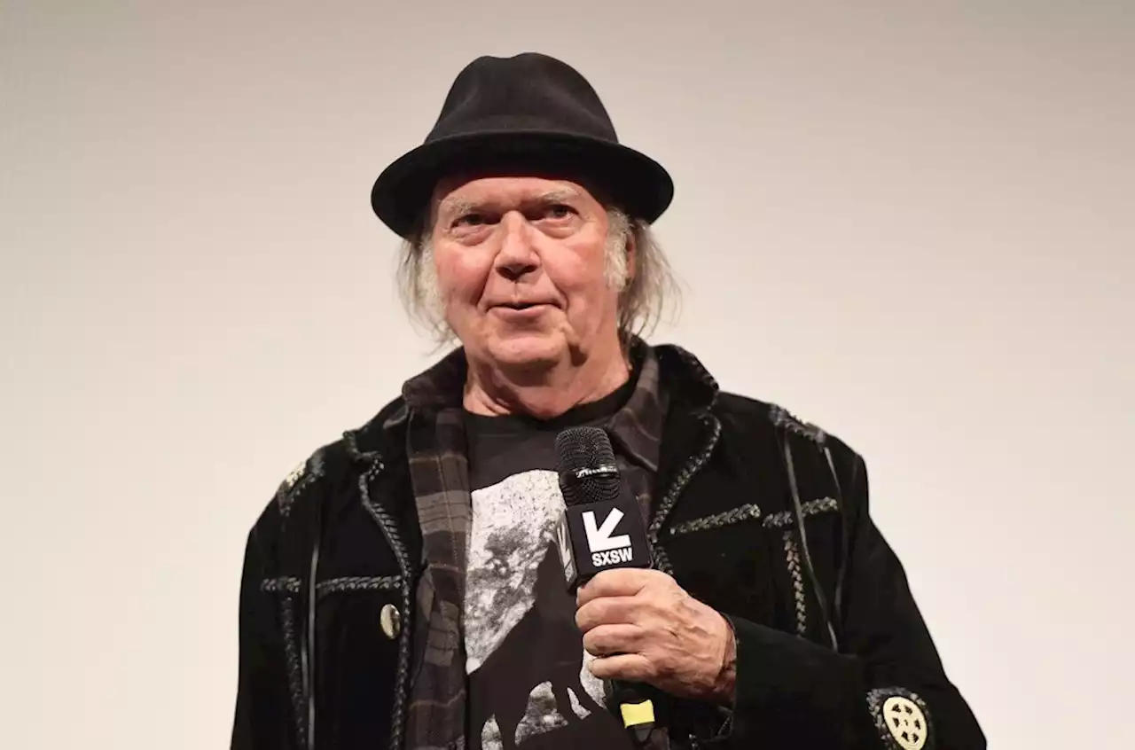 Neil Young Explains Spotify Beef to Howard Stern: ‘Why Would I Keep it on There When It Sounds Like a Pixilated Movie?’