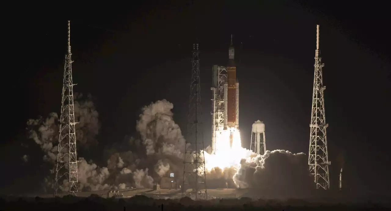 Artemis I: NASA’s Artemis rocketship on course for moon after epic launch